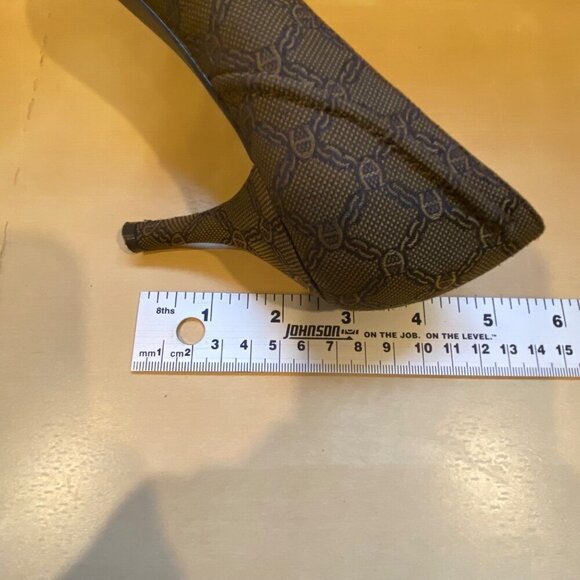 Etienne Aigner Brown Designer Patterned Kitten Heels tan brown gold bow Size 5.5 - Picture 14 of 16